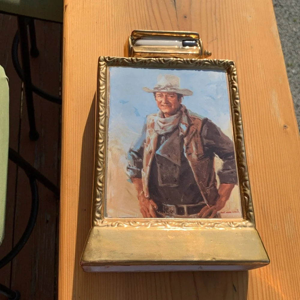 Vintage collectible 1979 John Wayne Whiskey Decanter 23k Gold Frame
